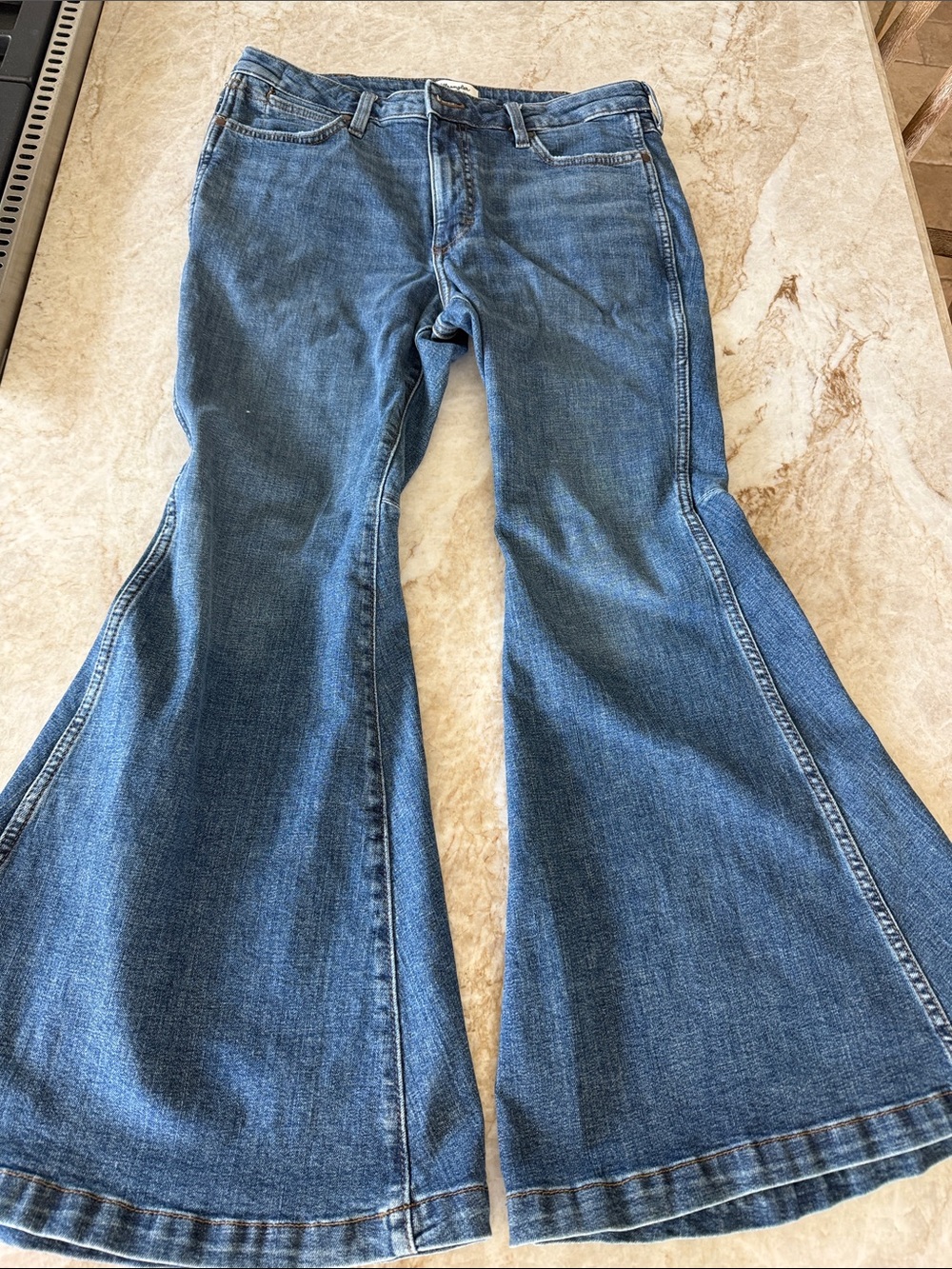 Women's Blue Flare Jeans - High-Rise Wide Leg Denim